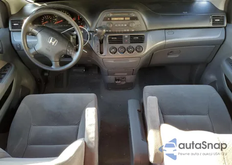 2005 Honda Odyssey Lx from USA, damaged, VIN 5FNRL38205B093617